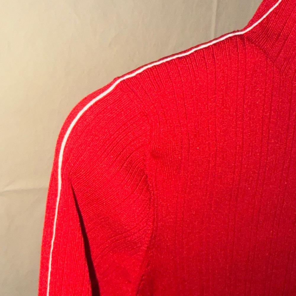 Halogen Red Ribbed Tunic Top - Picture 3 of 4